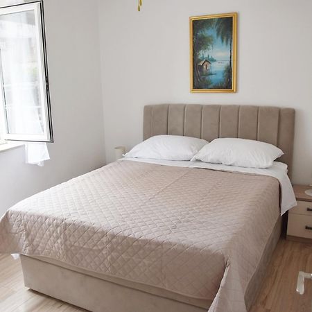Apartments Vulicevic ดูบรอฟนิก ภายนอก รูปภาพ